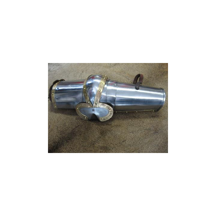 Bras d'armure Churburg - XIVe siècle - En acier renforcé de laiton gravé - La paire