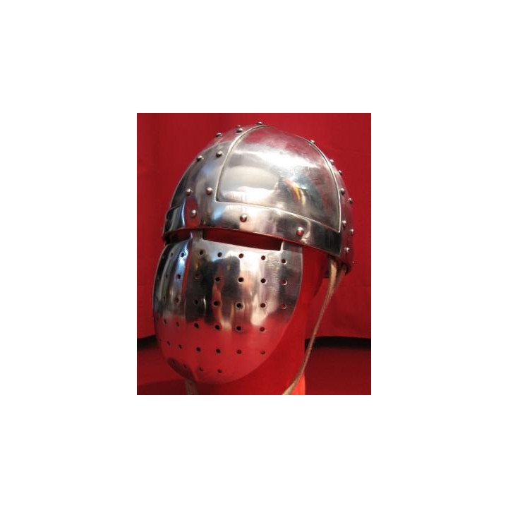 Cervelière à facial - XIIe siècle