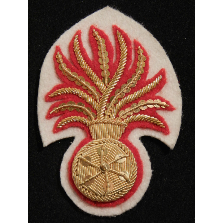 or et rouge fd blanc ok.jpg