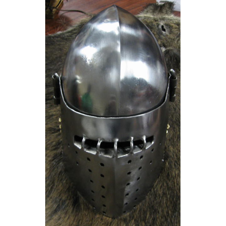 Bacinet de combat a grille