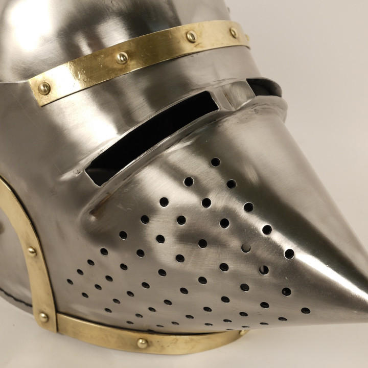 bacinet à bec de passereau