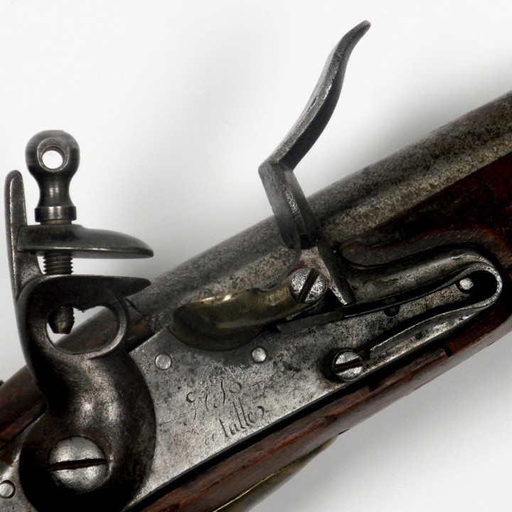 détail chien cote 2.jpg