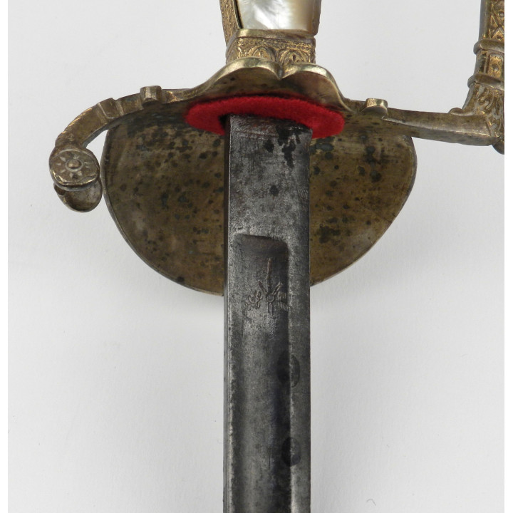 détail haut lame 1 autre coté.jpg