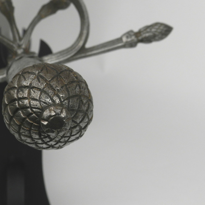 détail pommeau 1.jpg