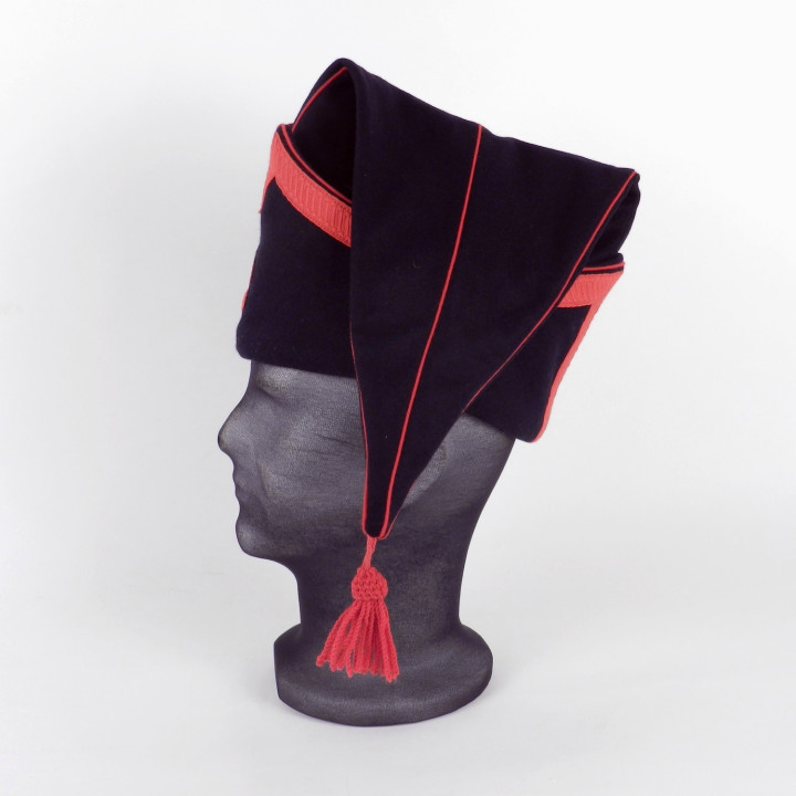 BONNET DE POLICE ARTILLEUR (5).JPG