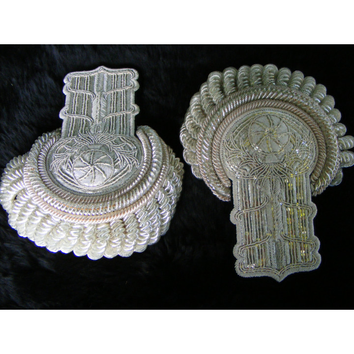 Epaulettes for colonel de carabiniers - The pair