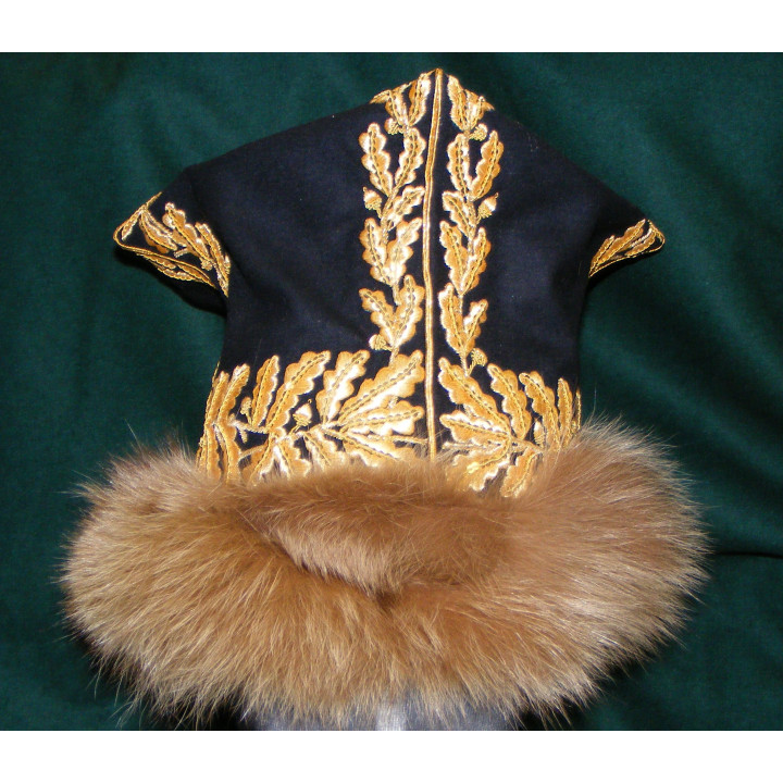 Confederatka, red or dark blue