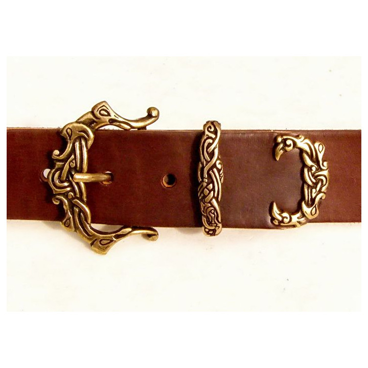 Boucle viking et passant marron.jpg