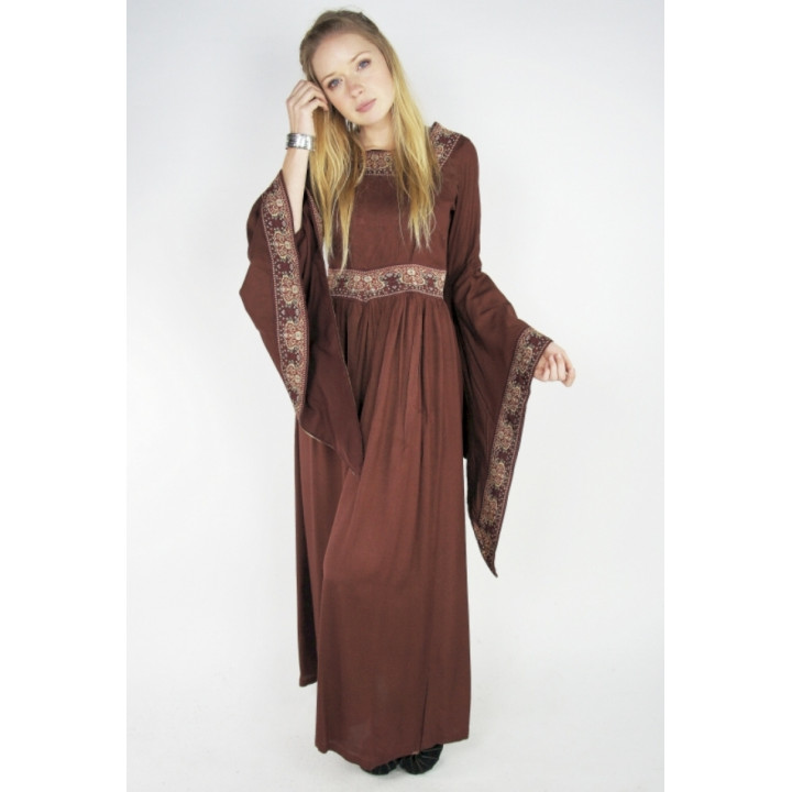 Robe Moyen-Âge renaissance marquante la taille et froncée sur les hanches