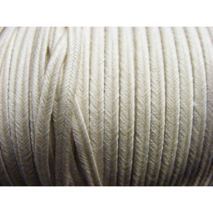 Narrow off white braid: 3 mm