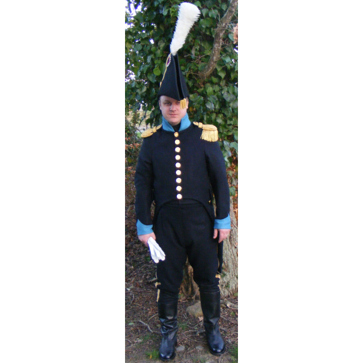 Uniforme de capitaine aide de camp avec parements en pointe