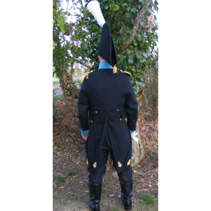 Uniforme de capitaine aide de camp avec parements en pointe