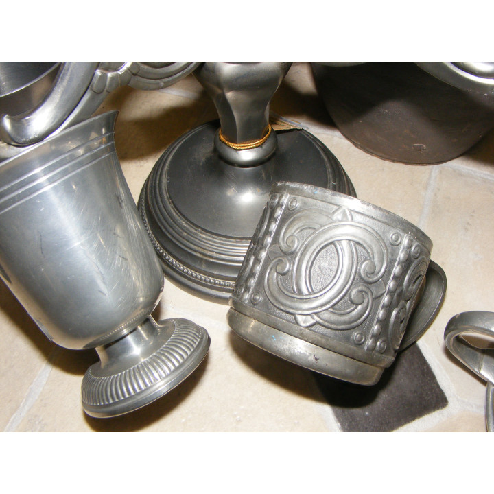 Vaisselle en etain - copie