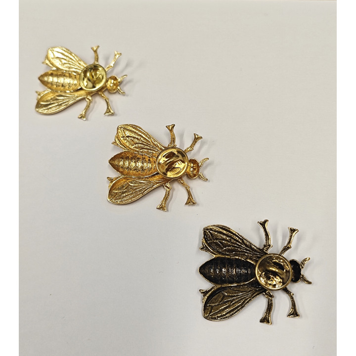 3 grosses abeilles 2 dos.jpg