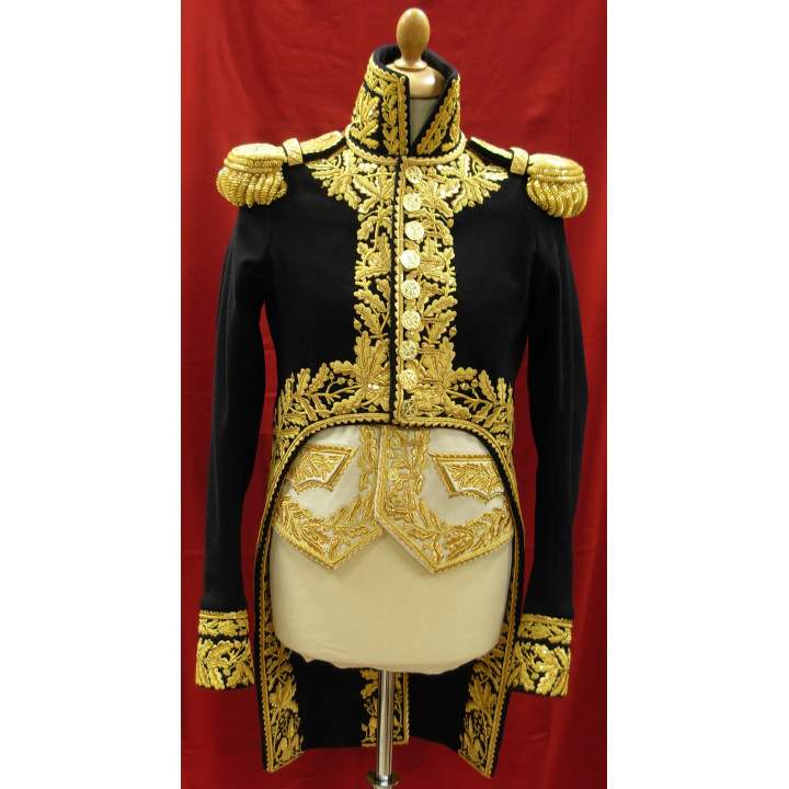 Petite tenue de maréchal d'Empire - Intérieurs des retroussis brodés
