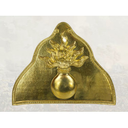 NU-146-BC-Grenadier- plaque- bonnet ourson01.jpg